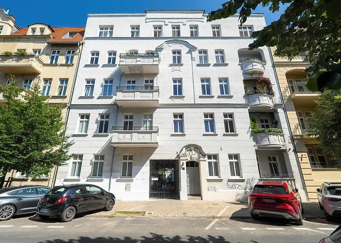 Modern Near Mtp By Renters Daire